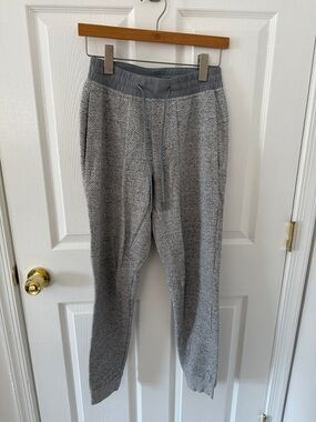 LULULEMON At Ease Jogger